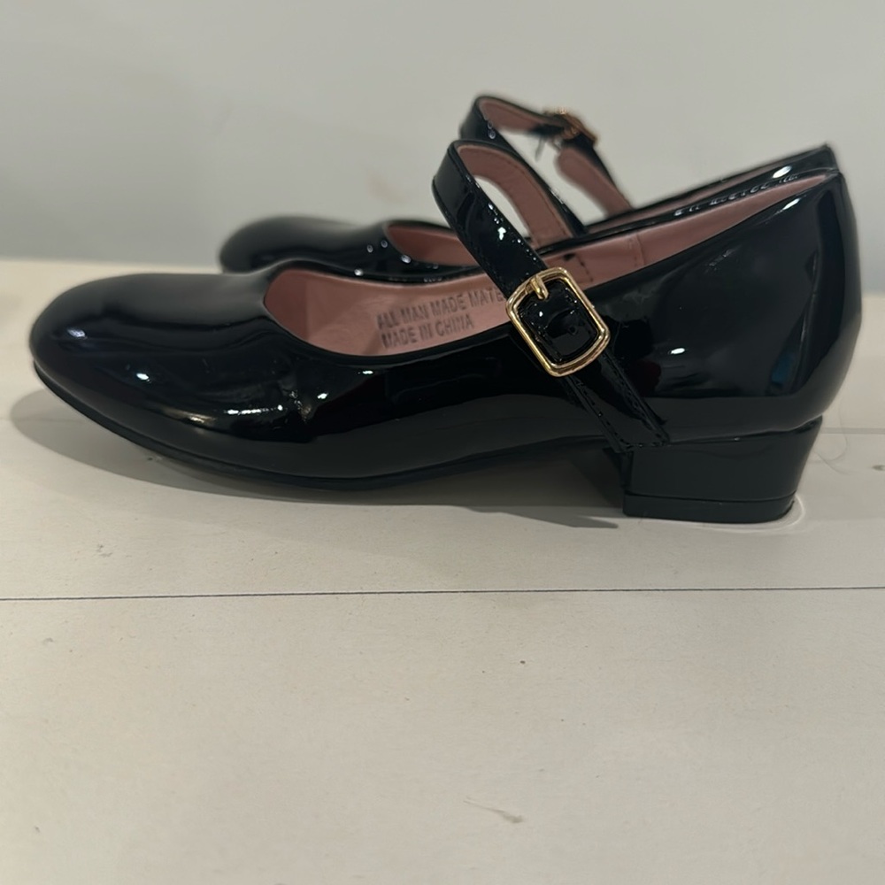 Black patent leather Toddler Girl Dress Shoe
